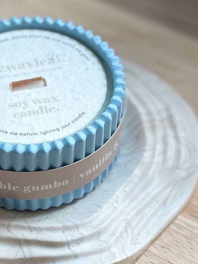 Bubblegum Stoneware Soy Wax Candle / Bright Colourful Candle