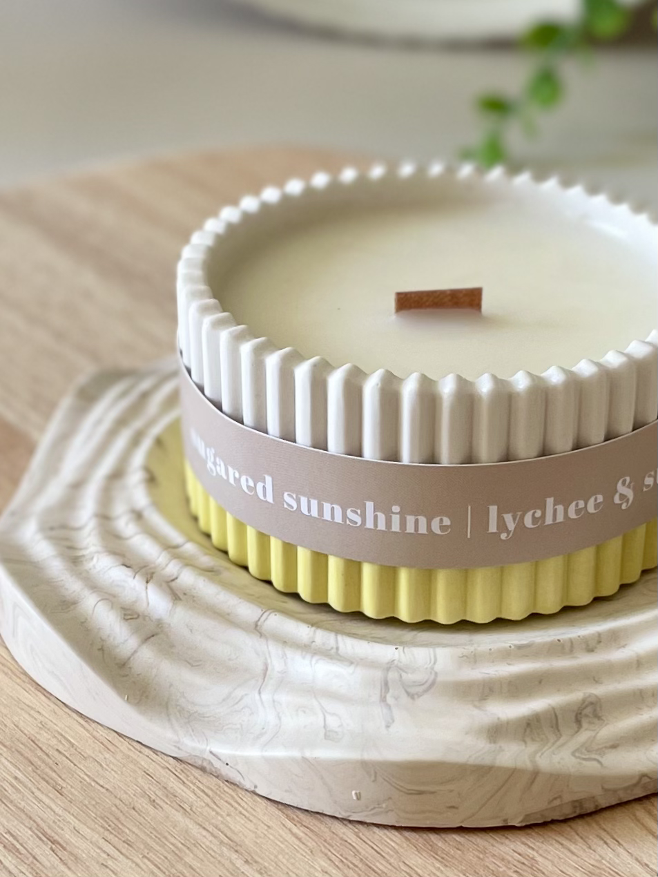Lychee Stoneware Soy Wax Candle / Summer Inspired