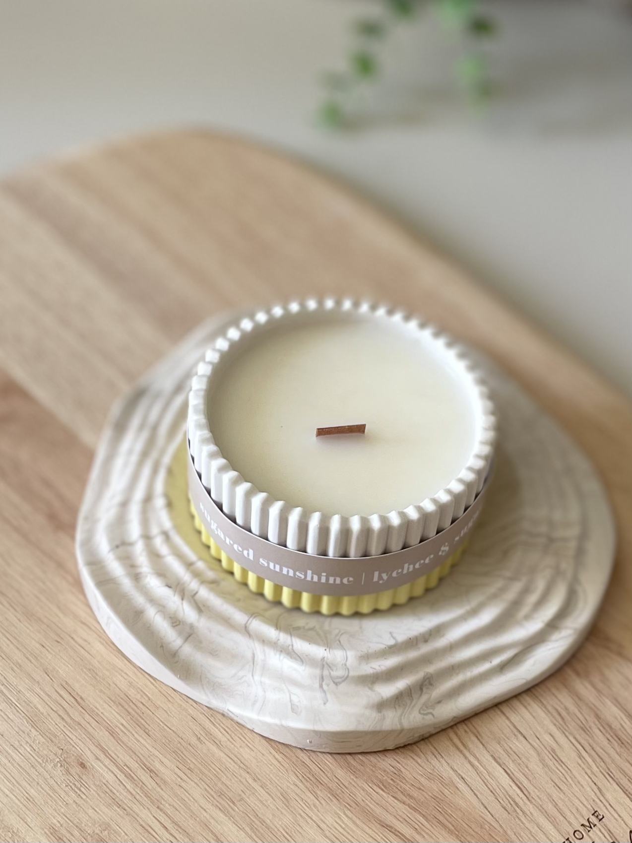 Lychee Stoneware Soy Wax Candle / Summer Inspired