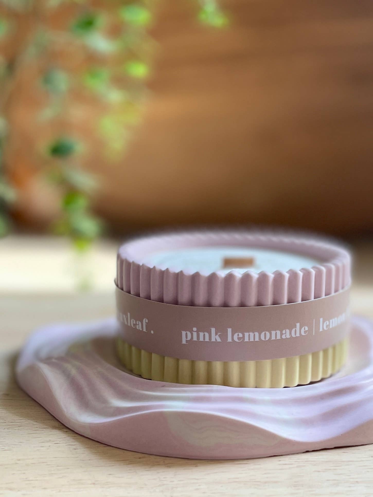 Pink Lemonade Bright Soy Candle / Raspberry & Lemon Scented