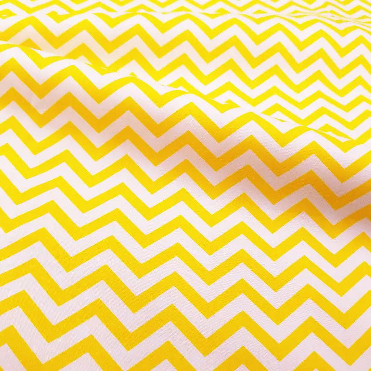 CraftsFabrics 6pcs Fruits Printed Cotton Fat Quarters Bundle