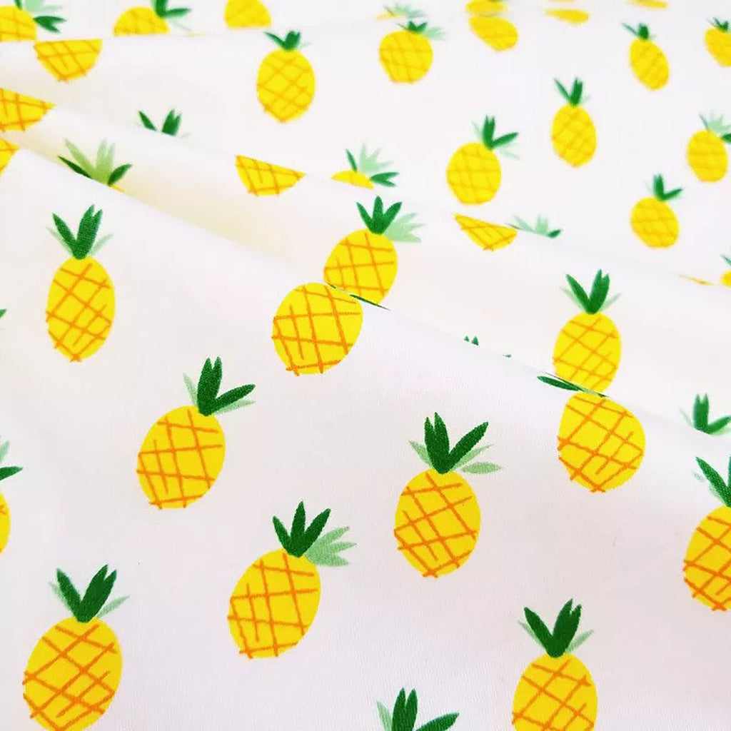 CraftsFabrics 6pcs Fruits Printed Cotton Fat Quarters Bundle