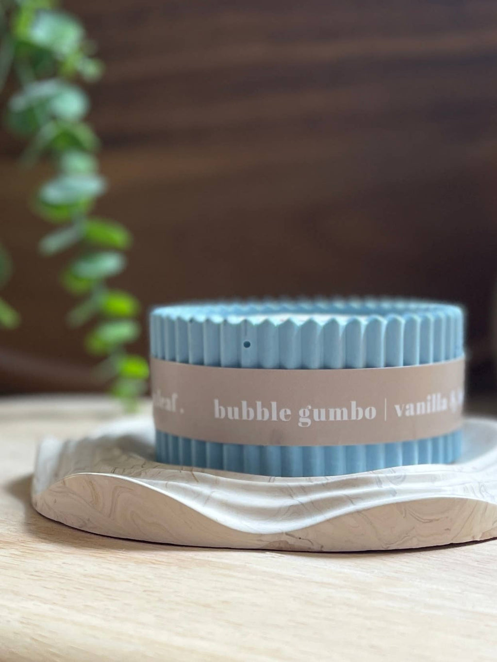 Bubblegum Stoneware Soy Wax Candle / Bright Colourful Candle