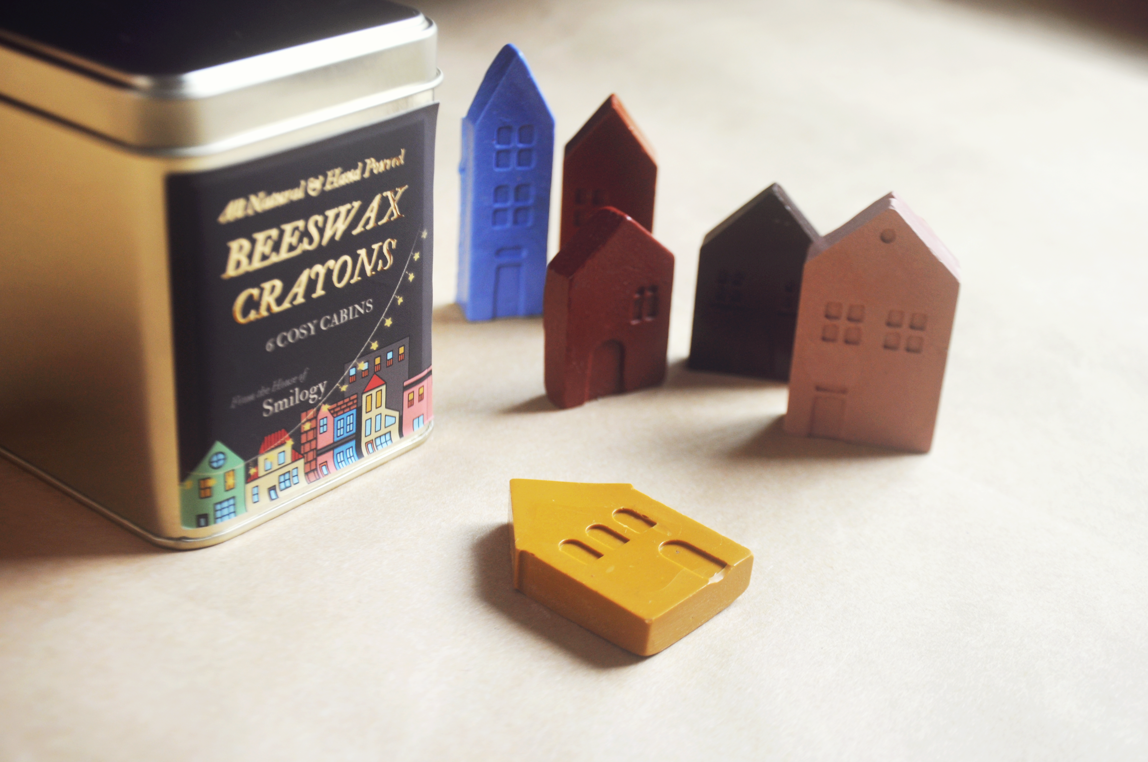 All-Natural & Non-Toxic Cosy Cabins – Natural Beeswax Crayon Set in a Tin
