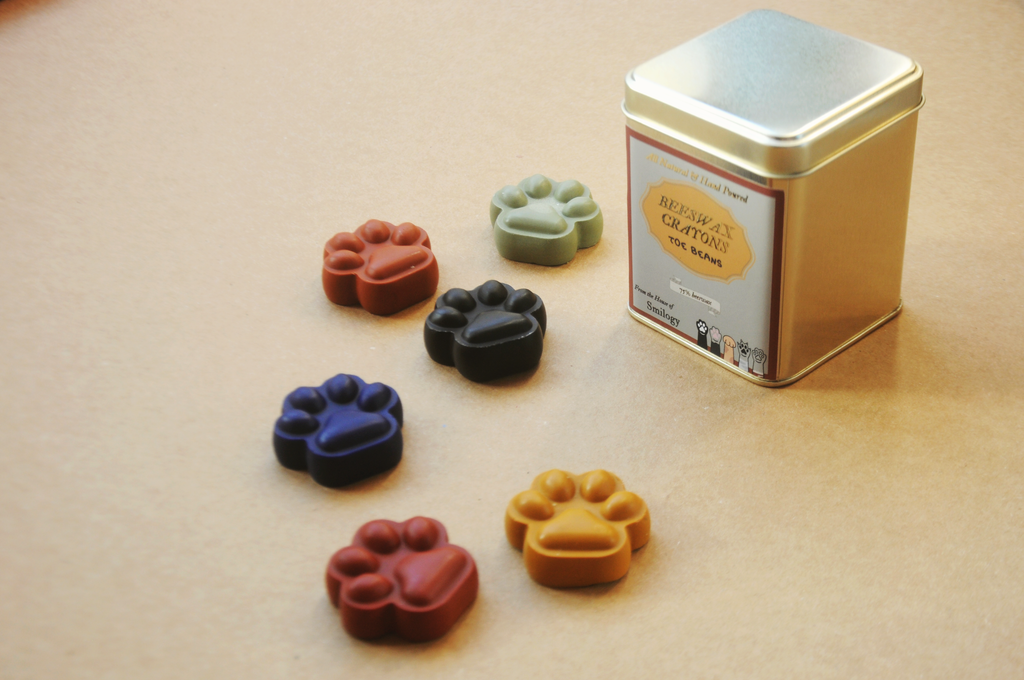 Toe Beans | All-Natural Beeswax Paw Print Crayons