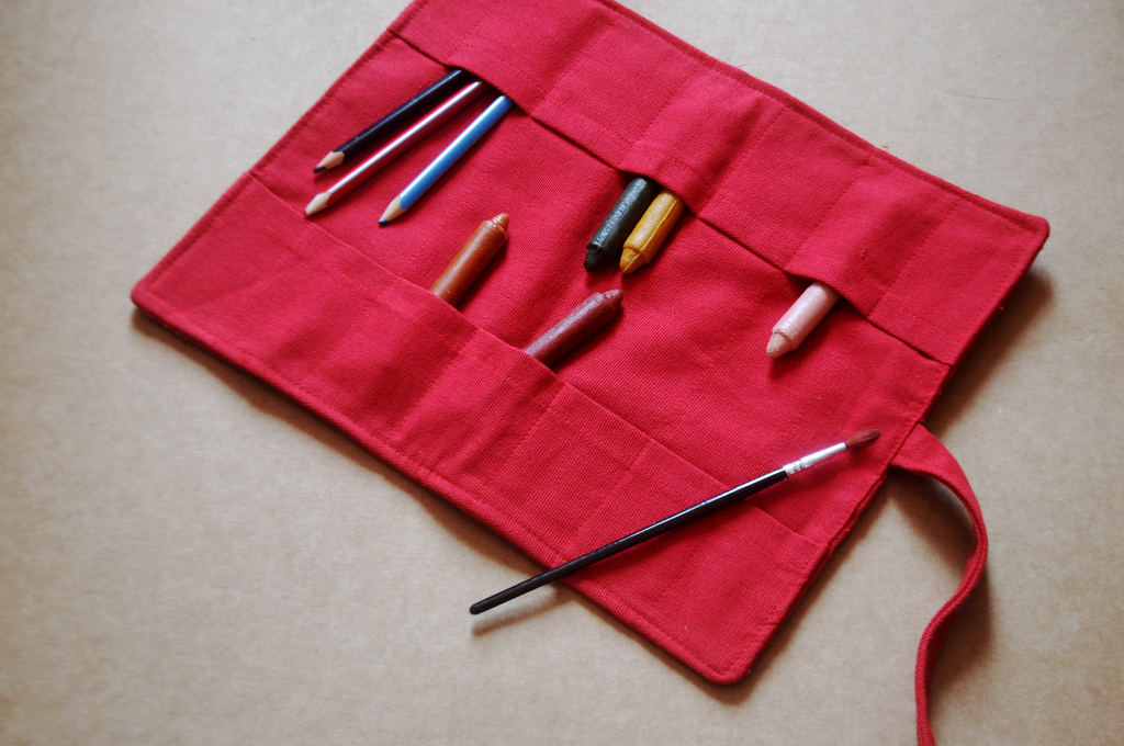 Handloom Cotton Artist Roll – Ruby Red Colour