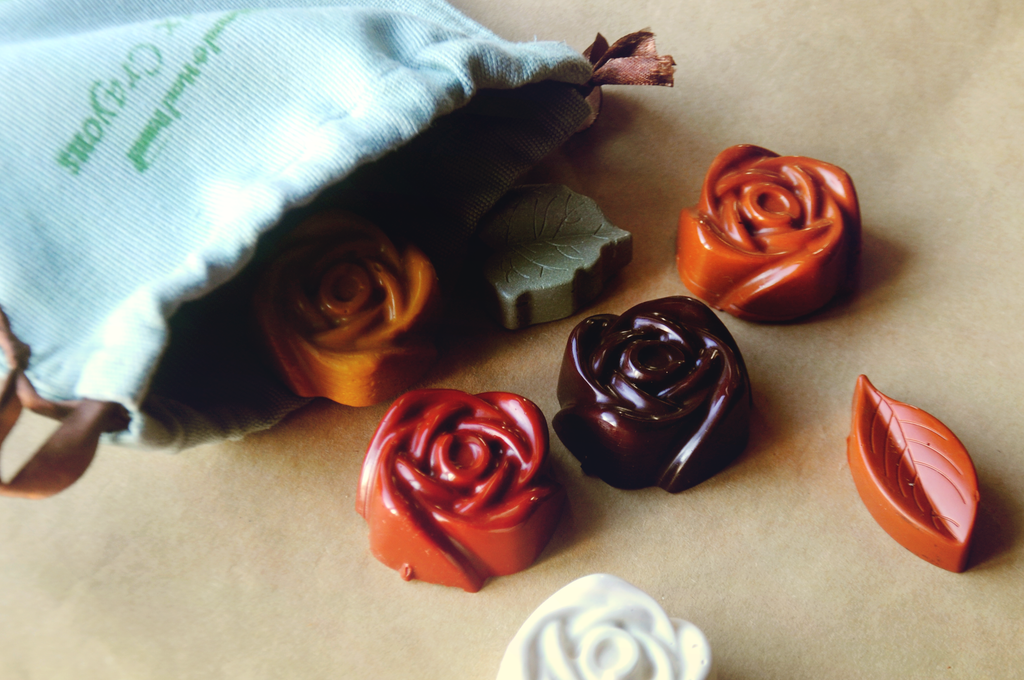 Handmade Natural Jumbo Rose Beeswax Crayons – Set of 6 Crayons