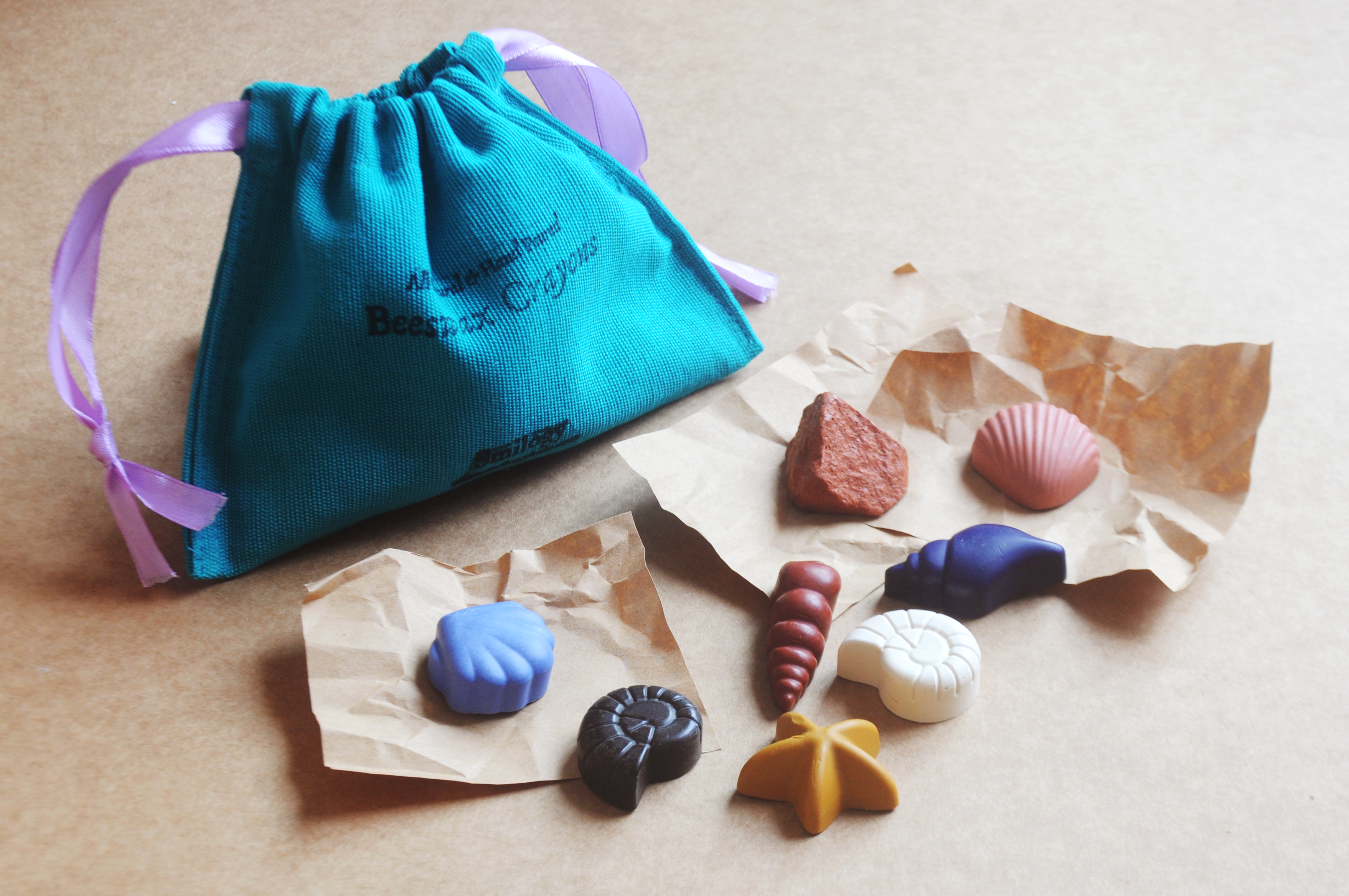 Ocean Shells 8 Natural Beeswax Seashell Crayons in a Handloom Cotton Mini Sack