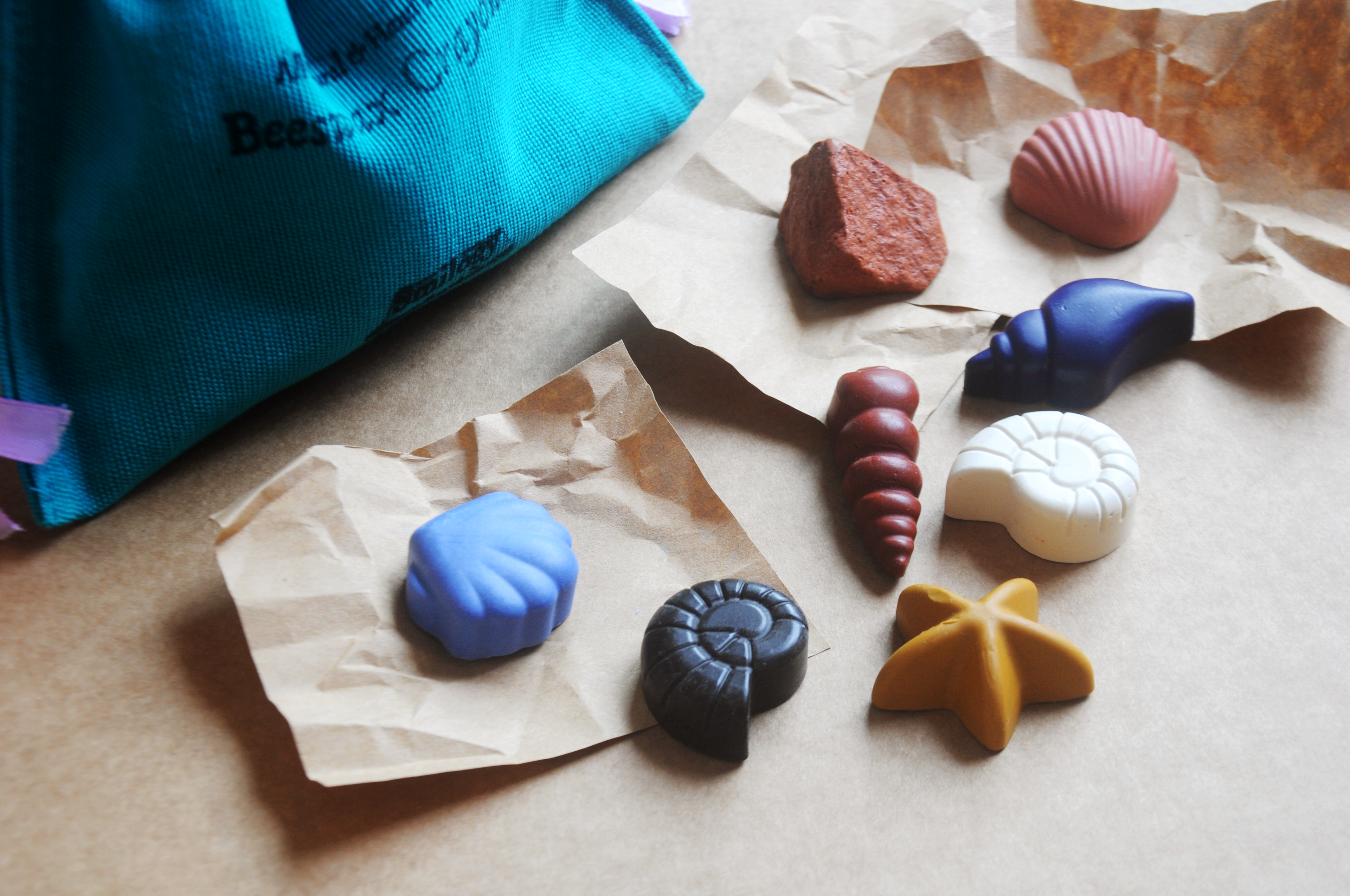 Ocean Shells 8 Natural Beeswax Seashell Crayons in a Handloom Cotton Mini Sack
