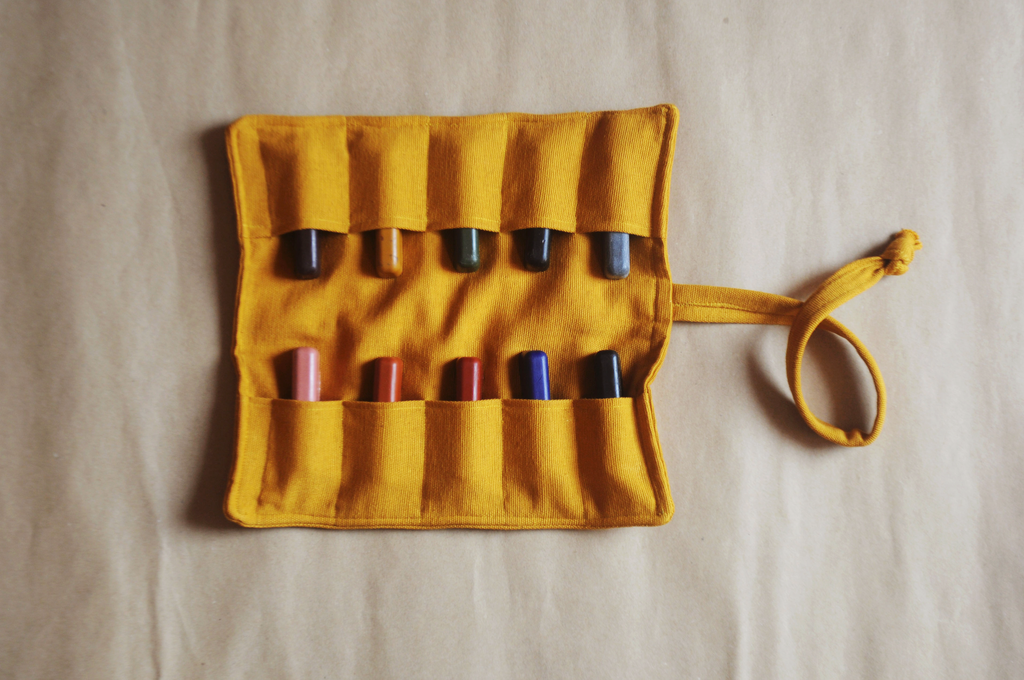 Toddler Beeswax Crayon Fingers in a Crayon Roll | Set of 10 Crayons